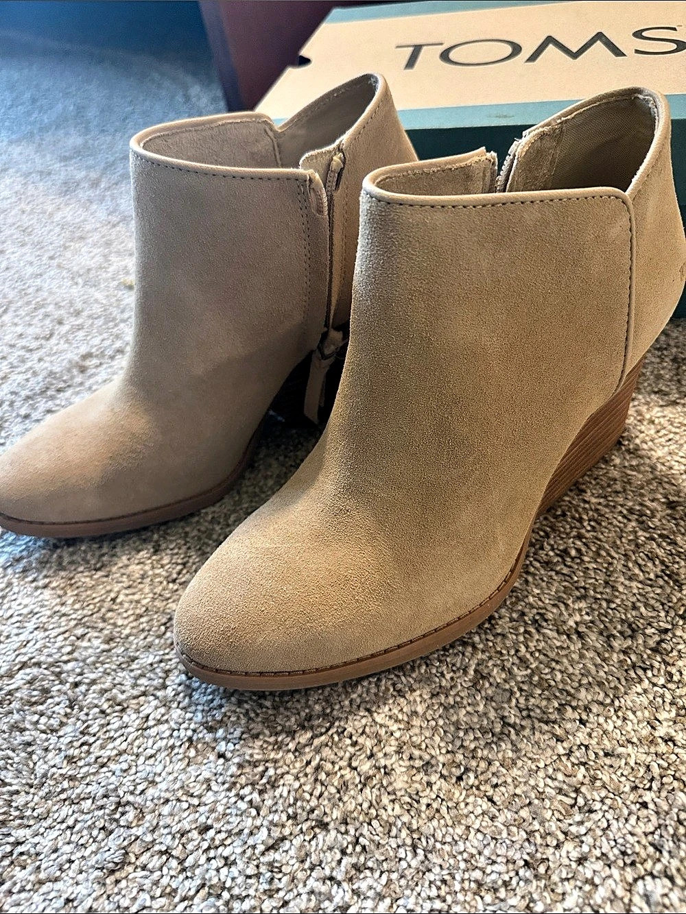 TOMS Goldie Wedge Ankle Bootie Brown NWT